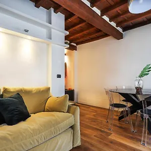Signoria Stylish In Florencia